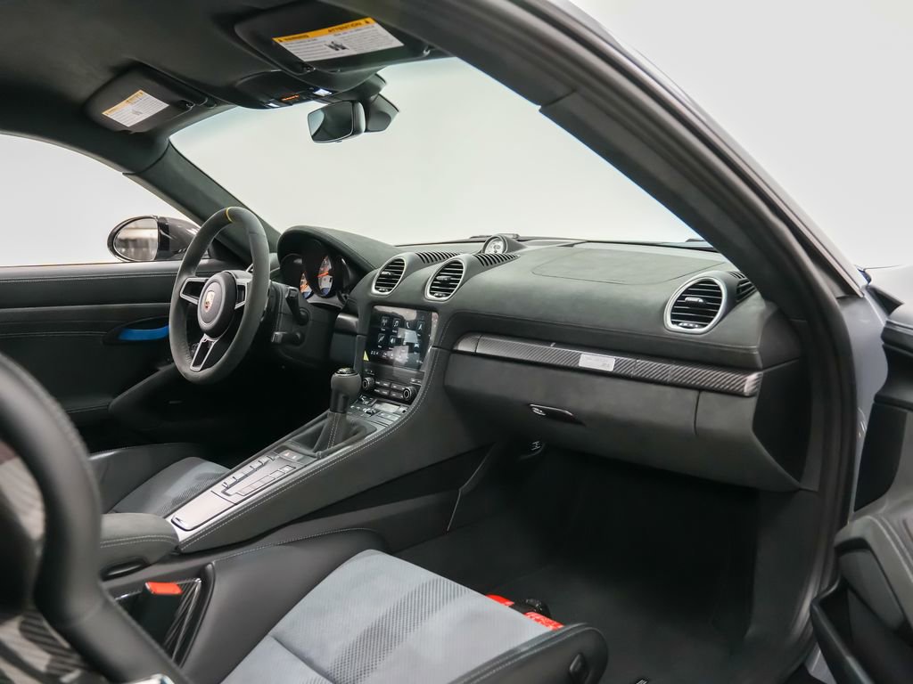 Certified 2025 Porsche 718 Cayman GT4 RS image 15