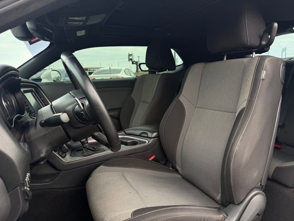 Used 2015 Dodge Challenger R/T w/ Quick Order Package 28B R/T image 10