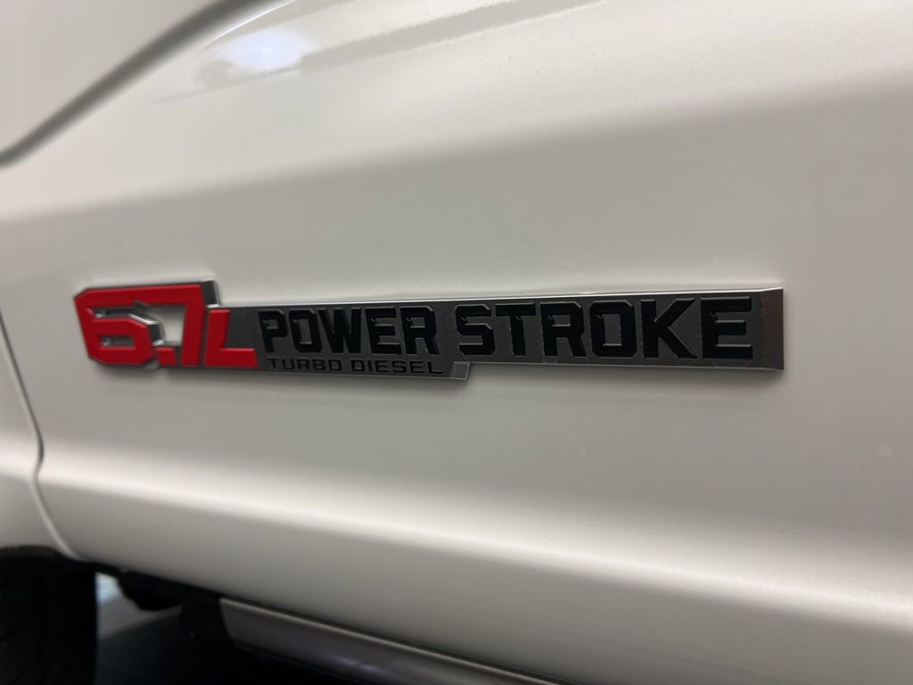 New 2025 Ford F250 Platinum image 43