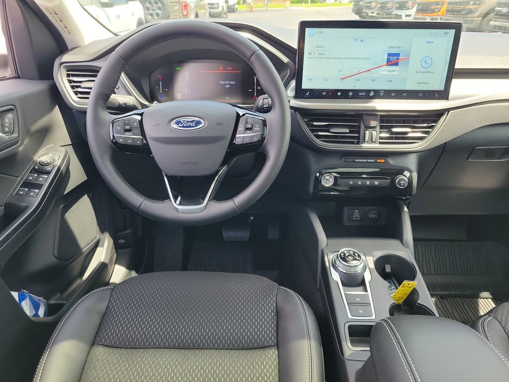 New 2026 Ford Escape SE FWD image 12