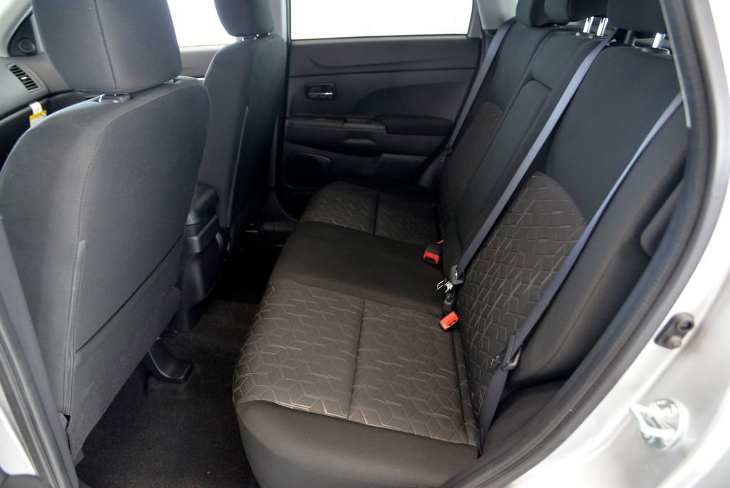 Used 2024 Mitsubishi Outlander Sport ES image 27