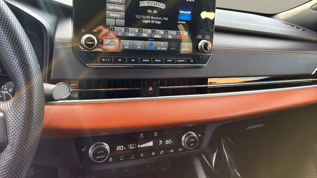 Used 2023 Mitsubishi Outlander SEL image 9