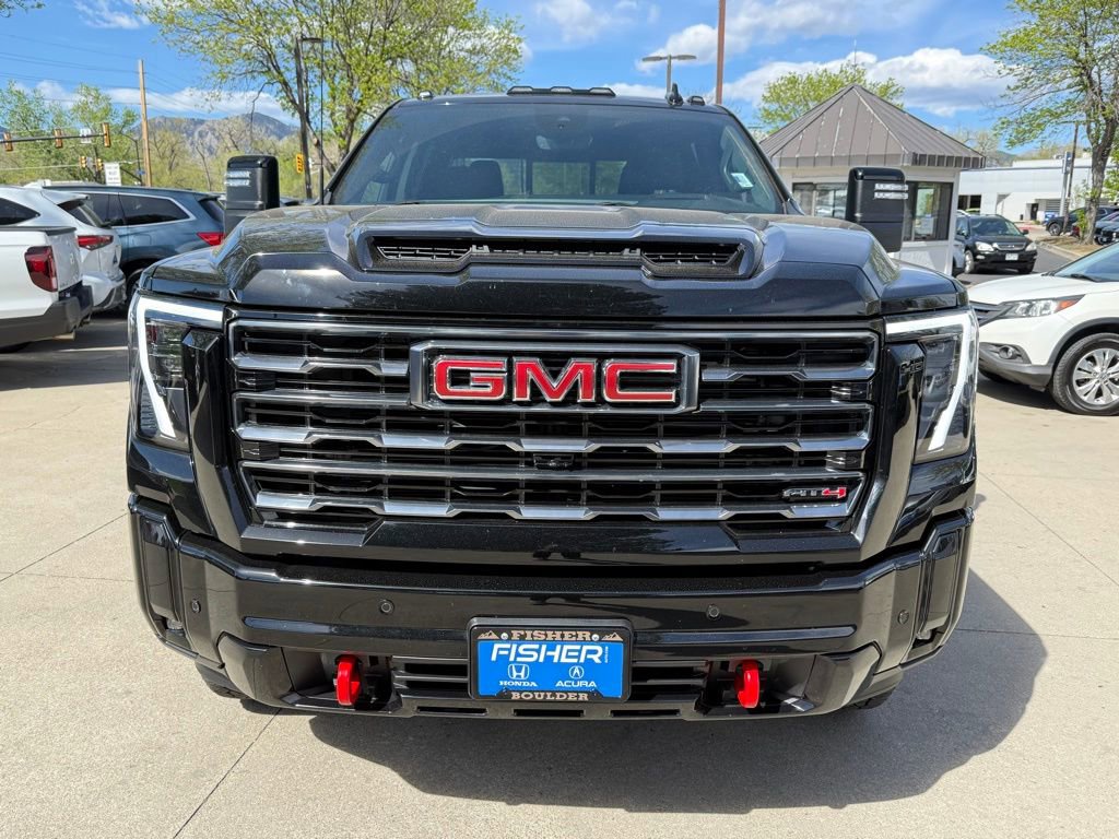Used 2025 GMC Sierra 2500 AT4 w/ AT4 Premium Plus Package AWD/4WD image 9