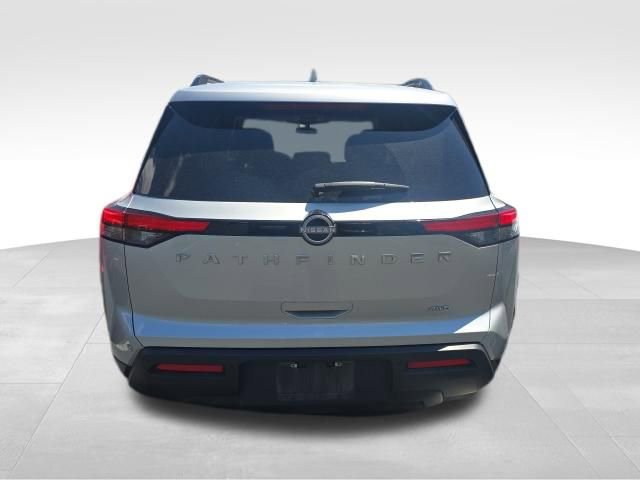 Used 2025 Nissan Pathfinder SV AWD/4WD image 4