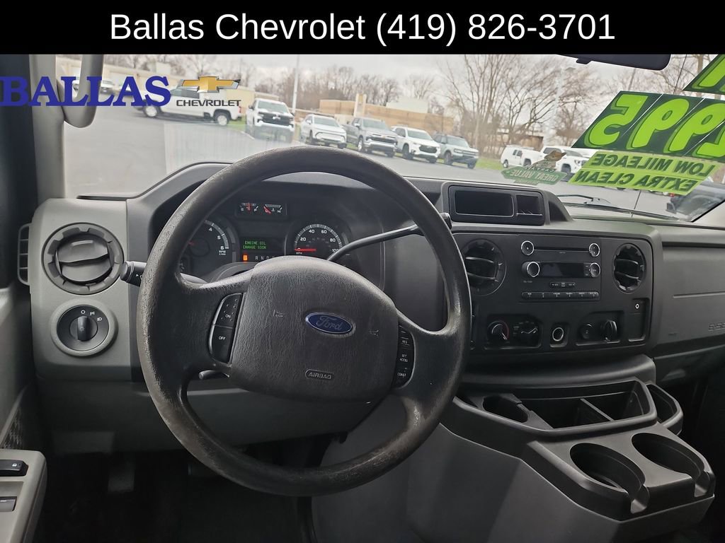 Used 2011 Ford E-350 and Econoline 350 XLT RWD image 10