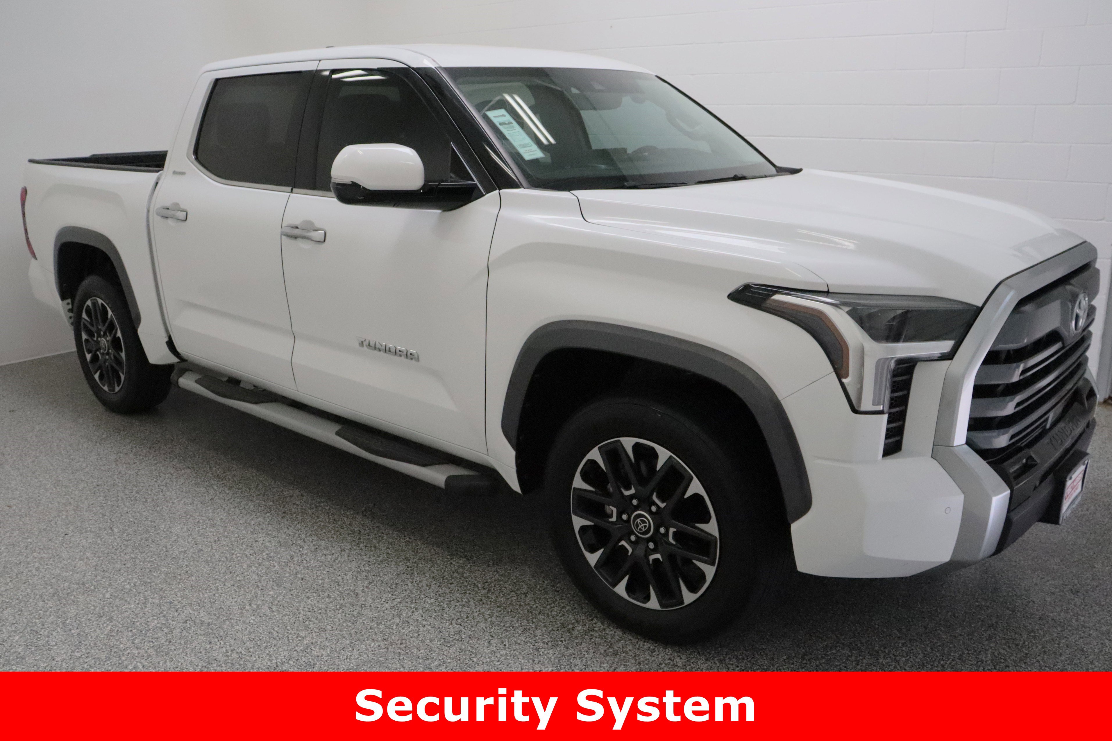 Used 2023 Toyota Tundra Limited w/ Power Package image 4