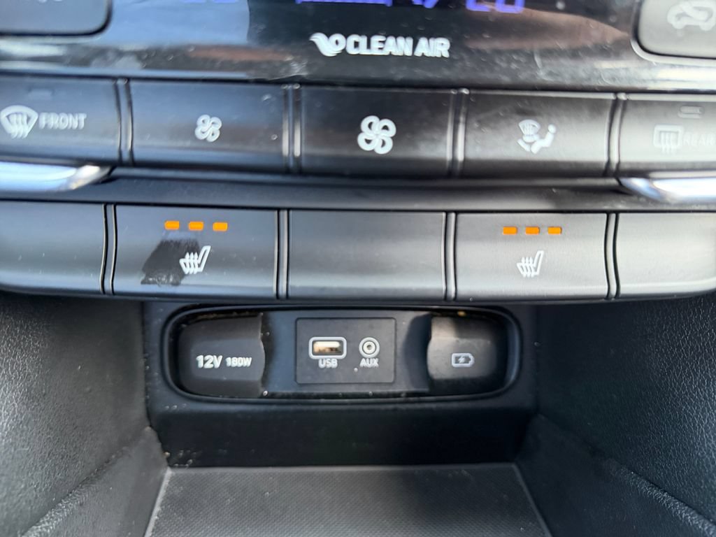 Used 2019 Hyundai Santa Fe SEL AWD/4WD image 30