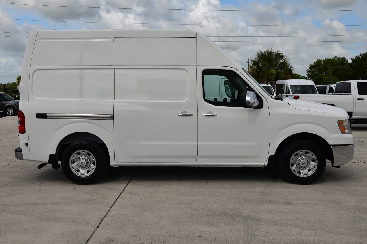 Used 2012 Nissan NV 2500 SV image 8
