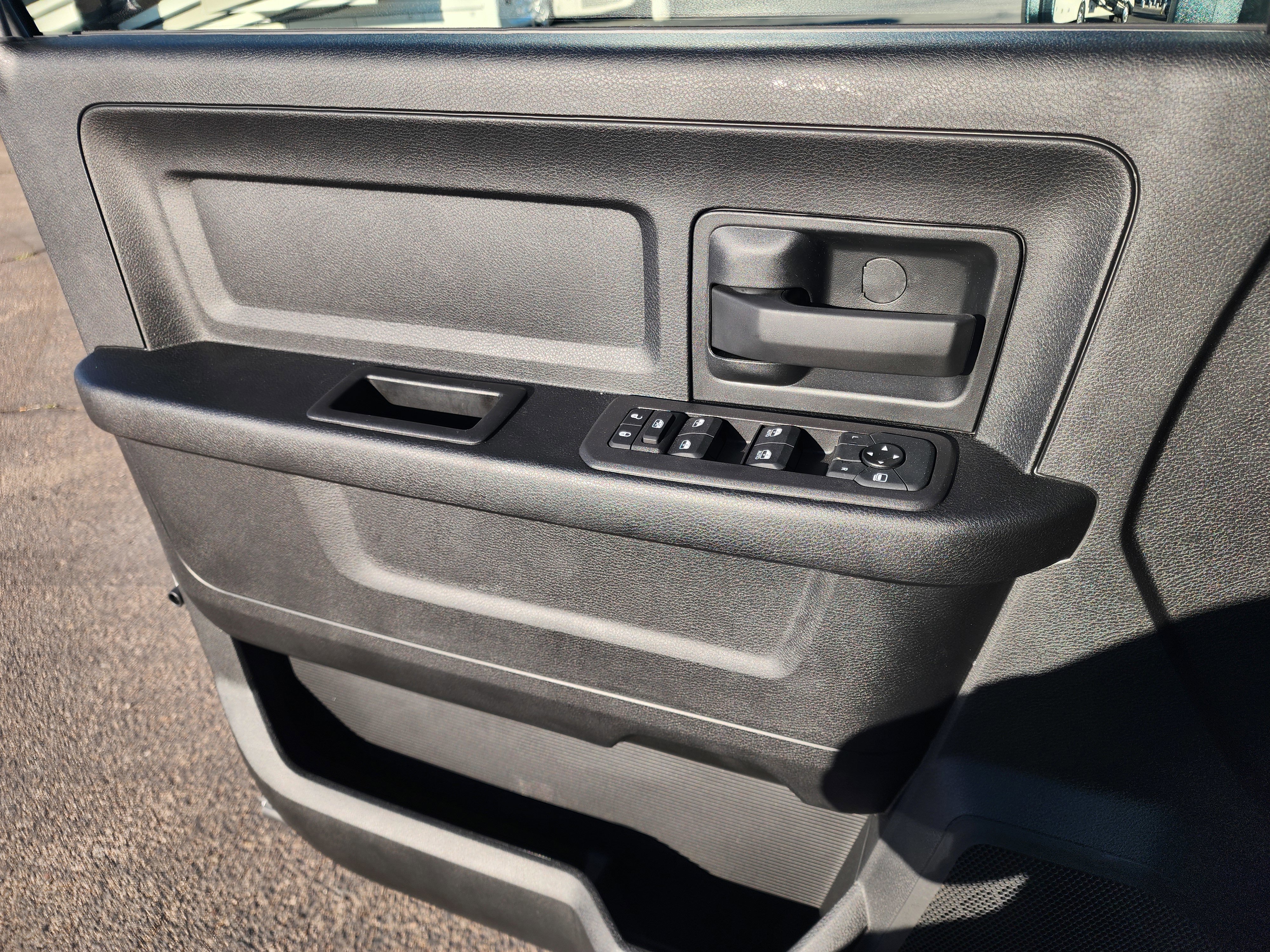 Used 2026 RAM 4500 Tradesman w/ Chrome Appearance Group image 13