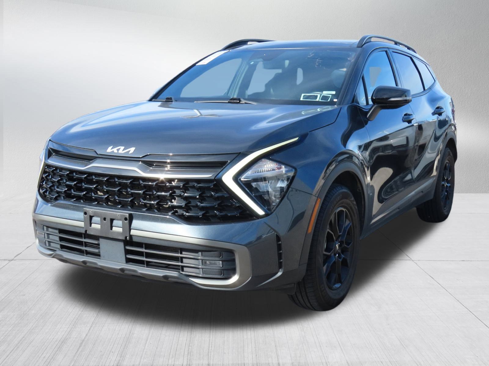 Used 2023 Kia Sportage X-Pro image 3