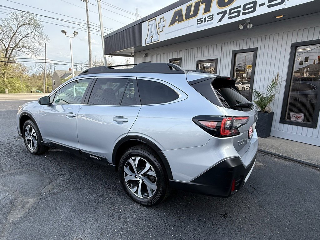 Used 2022 Subaru Outback Limited image 6