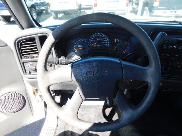 Used 2006 GMC Sierra 3500 W/T image 12