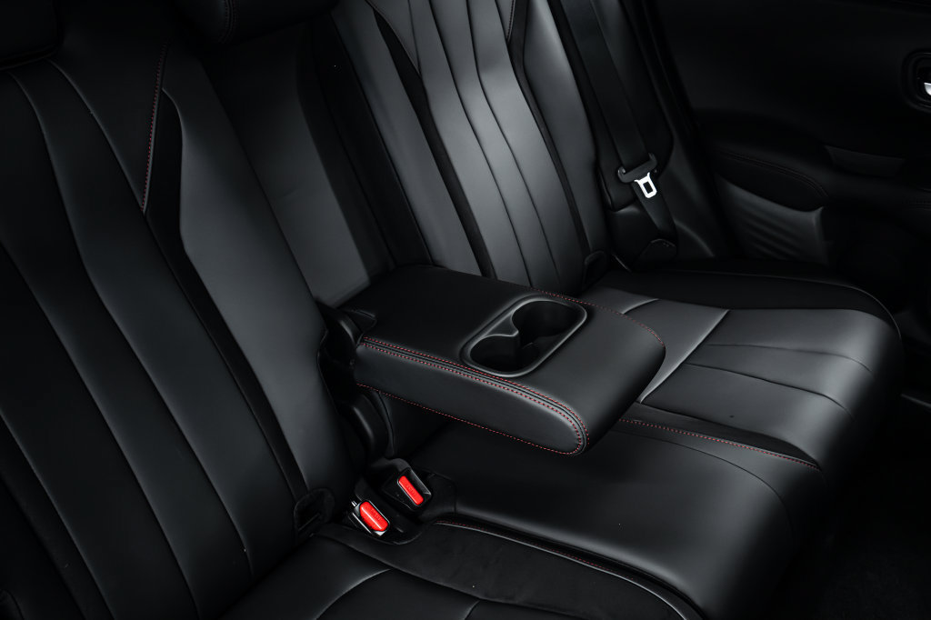 Certified 2025 Acura ADX A-Spec FWD image 32