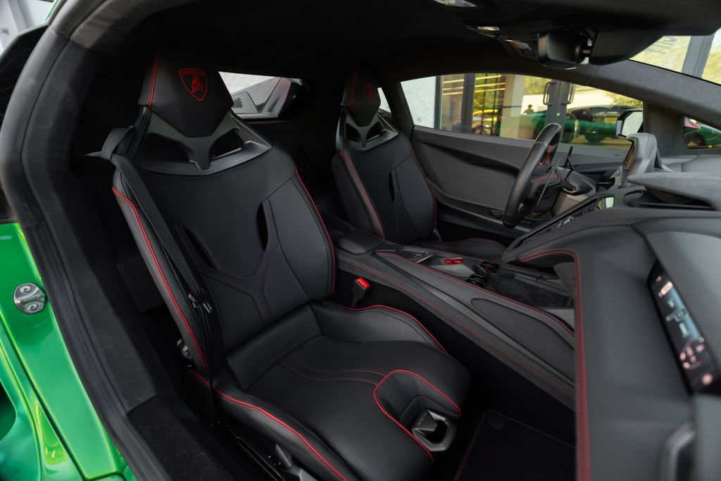 Used 2026 Lamborghini Temerario AWD/4WD image 17