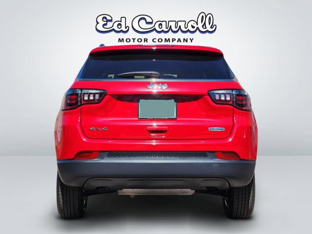 Used 2023 Jeep Compass Latitude AWD/4WD image 6