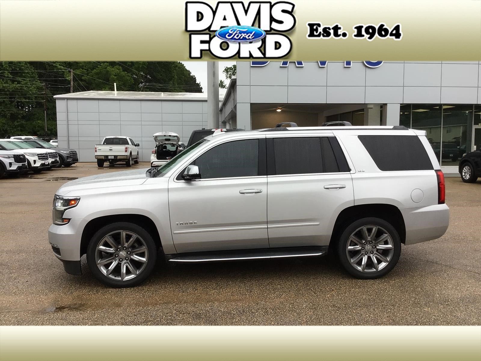 Used 2016 Chevrolet Tahoe LTZ RWD image 4