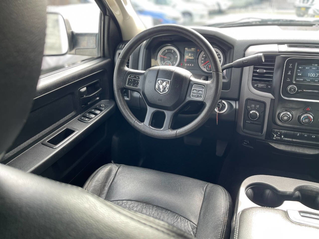 Used 2015 RAM 2500 Tradesman w/ Chrome Appearance Group image 13