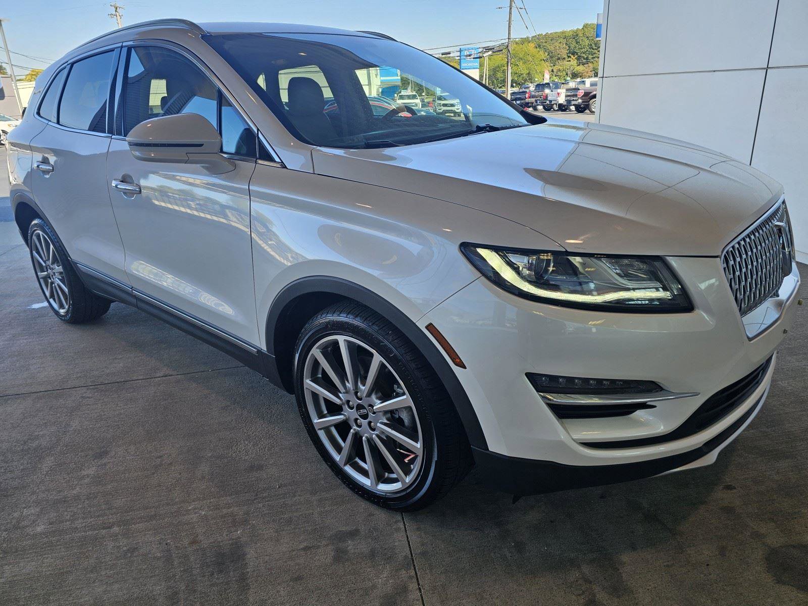 Used 2019 Lincoln MKC Reserve w/ MKC Climate Package image 8