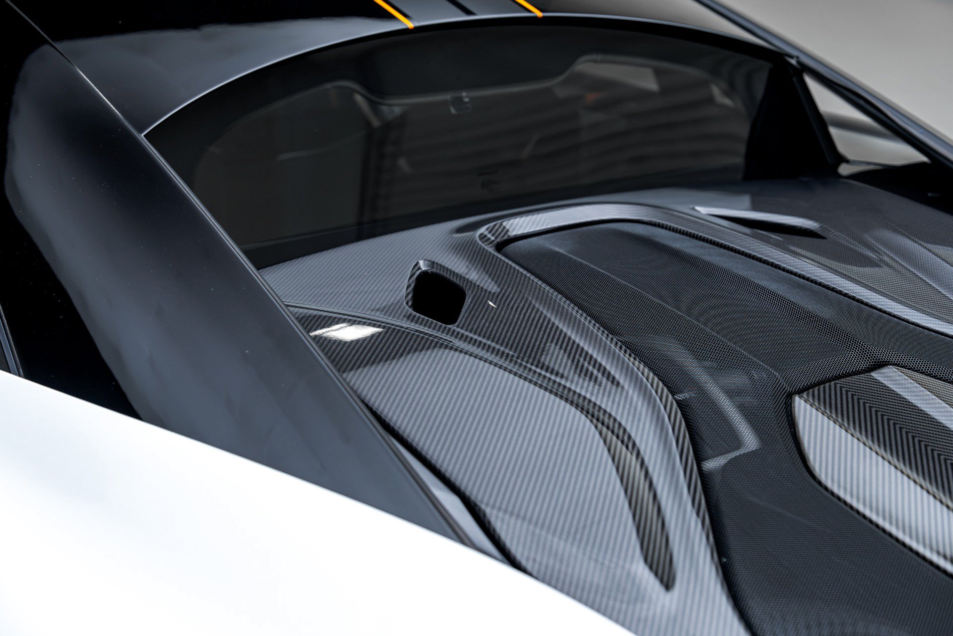 Used 2019 McLaren 600LT RWD image 32