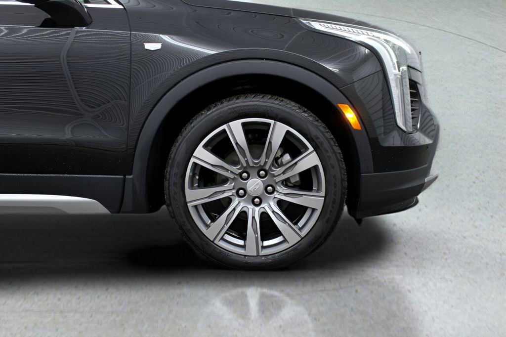 Used 2019 Cadillac XT4 Premium Luxury FWD image 18