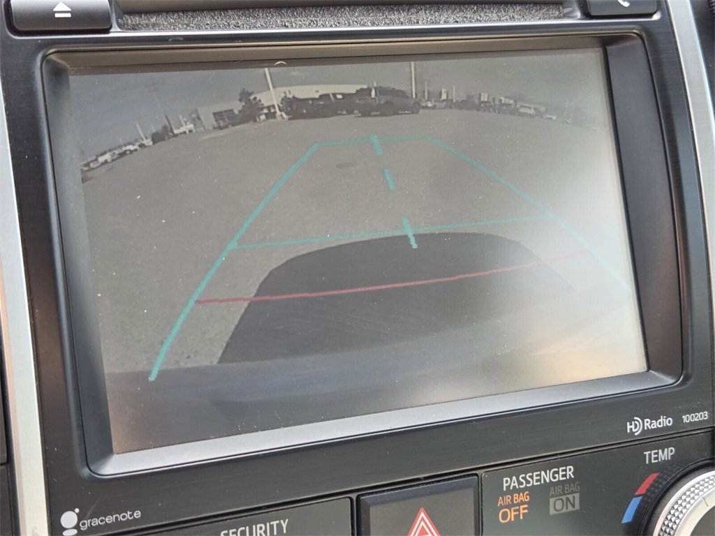 Used 2014 Toyota Camry XLE w/ Leather Package image 19