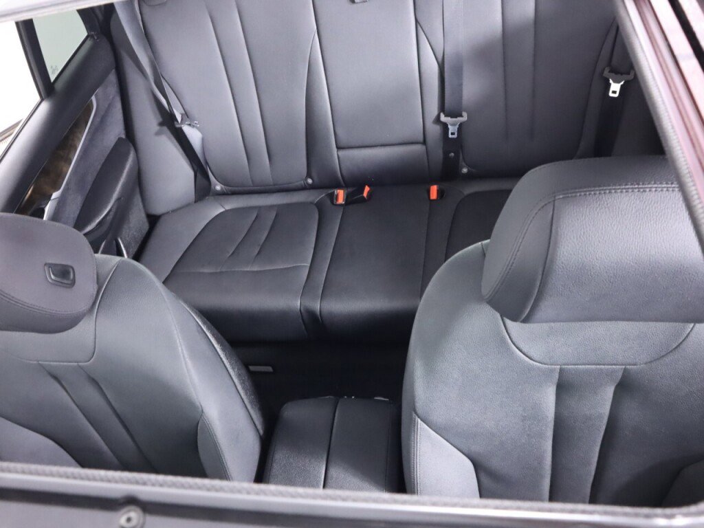 Used 2018 BMW X5 xDrive35i w/ M Sport Package image 30