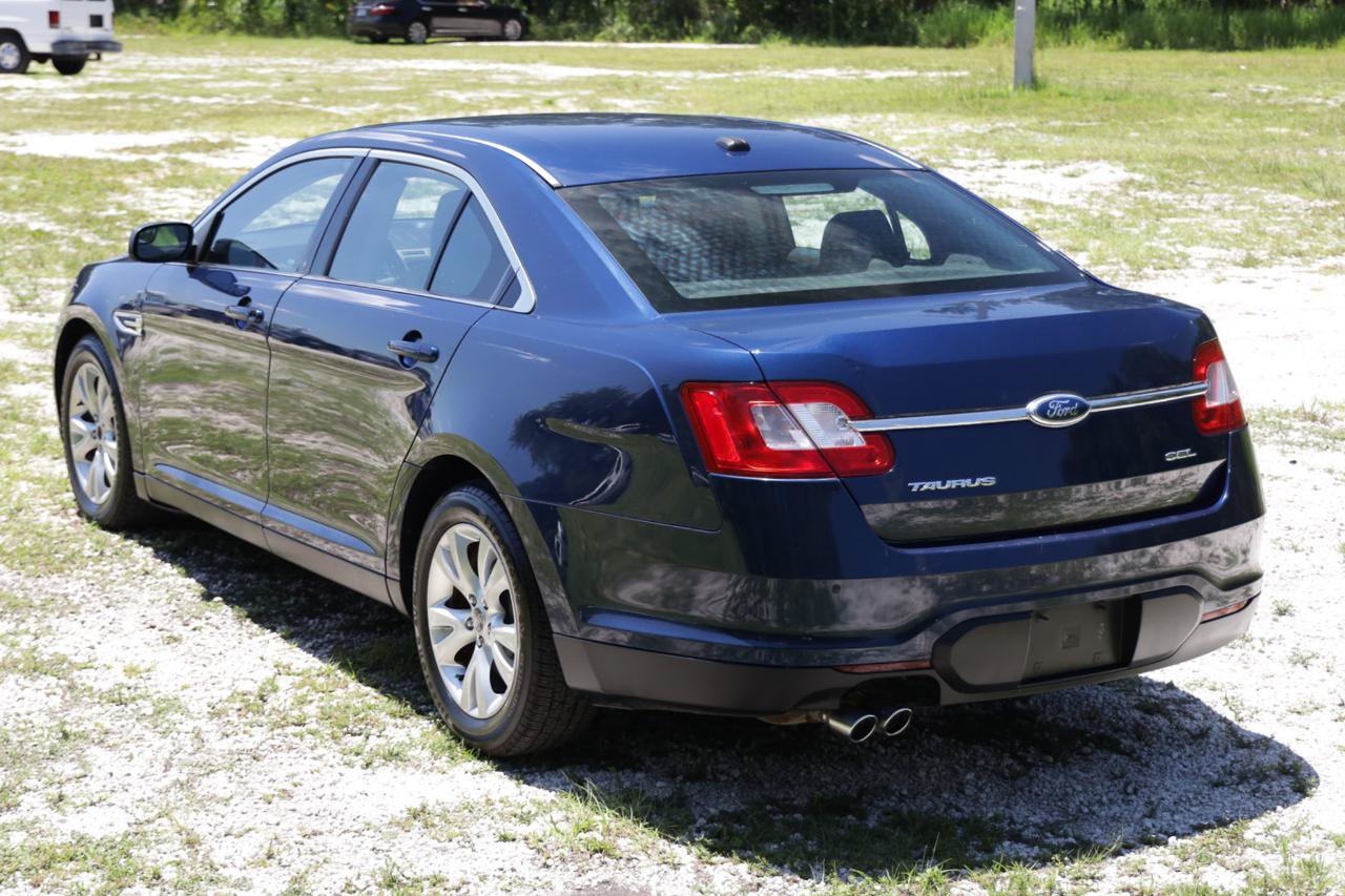 Used 2012 Ford Taurus SEL FWD image 5