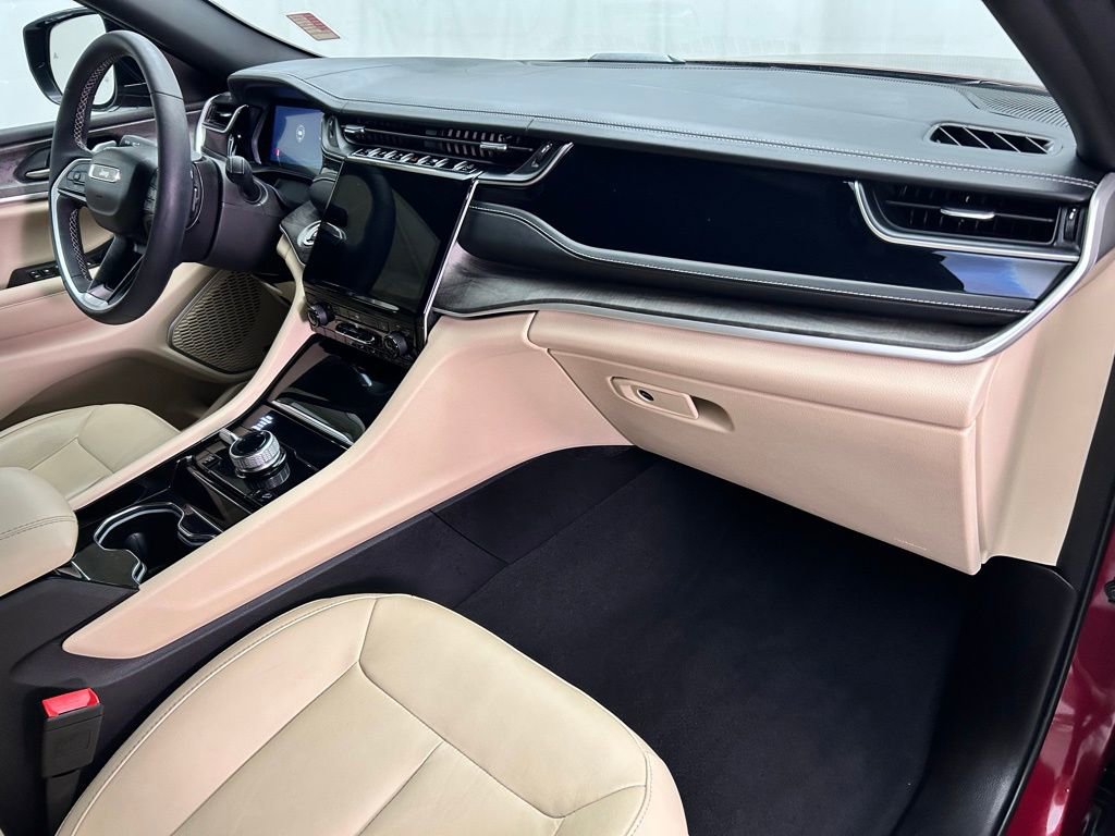 Used 2022 Jeep Grand Cherokee Limited 4xe image 24