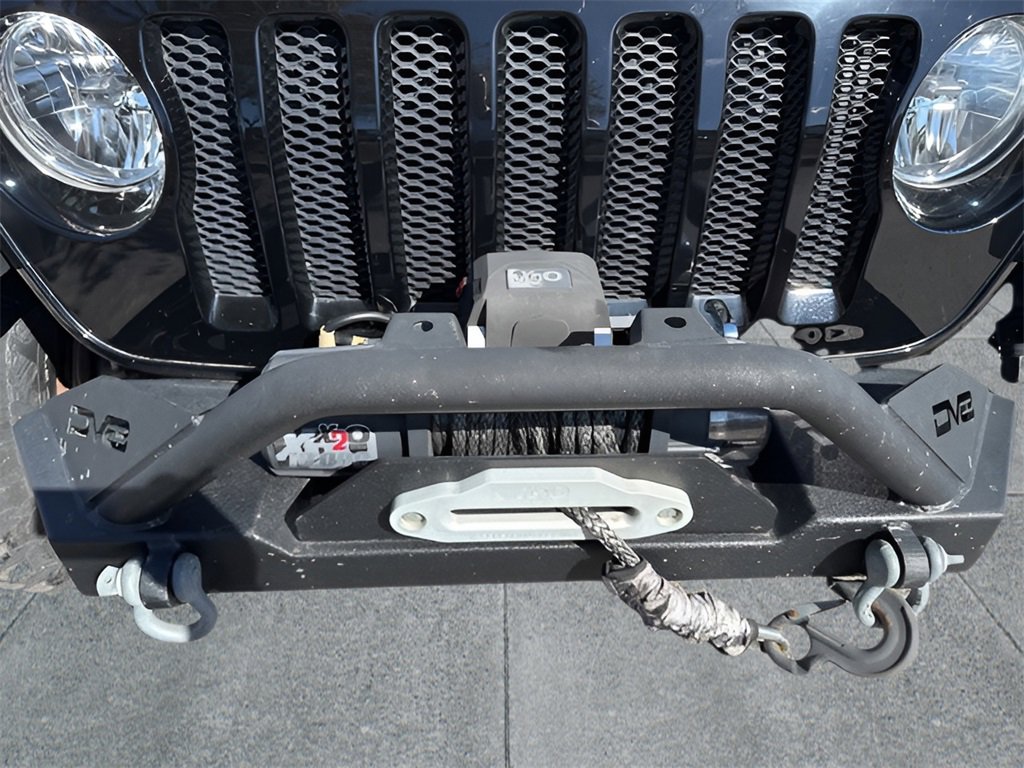 Used 2018 Jeep Wrangler Unlimited Sport image 11