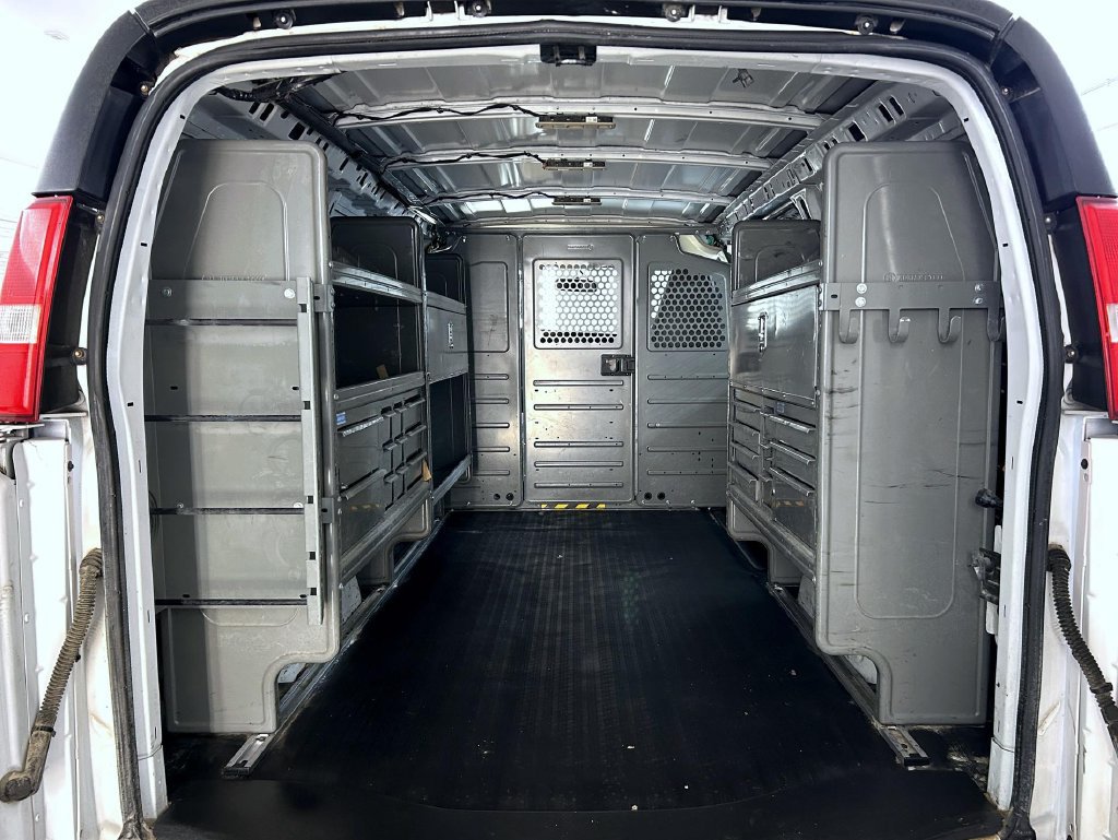 Used 2019 Chevrolet Express 2500 w/ Driver Convenience Package RWD image 20
