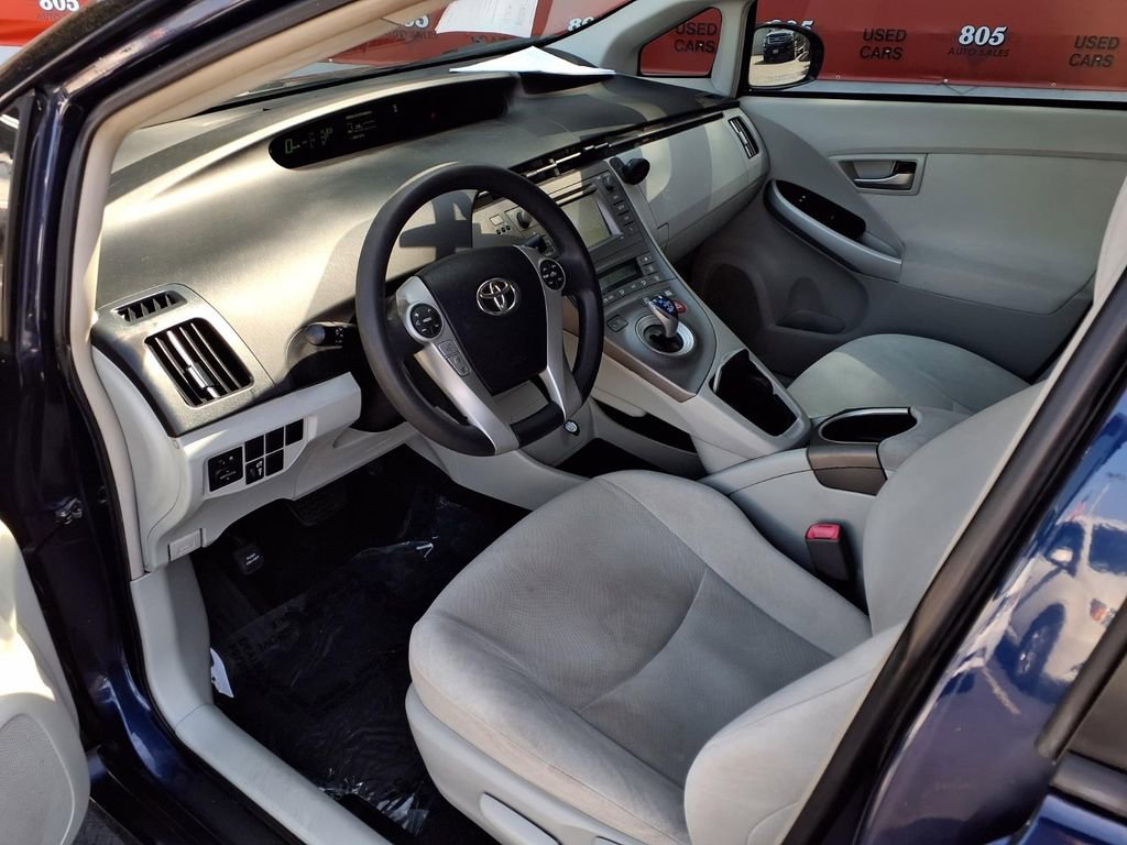 Used 2012 Toyota Prius Three FWD image 15