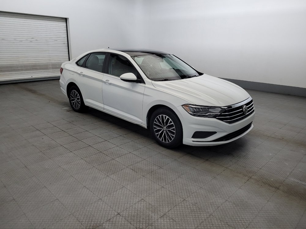 Used 2019 Volkswagen Jetta SE w/ Cold Weather Package FWD image 11