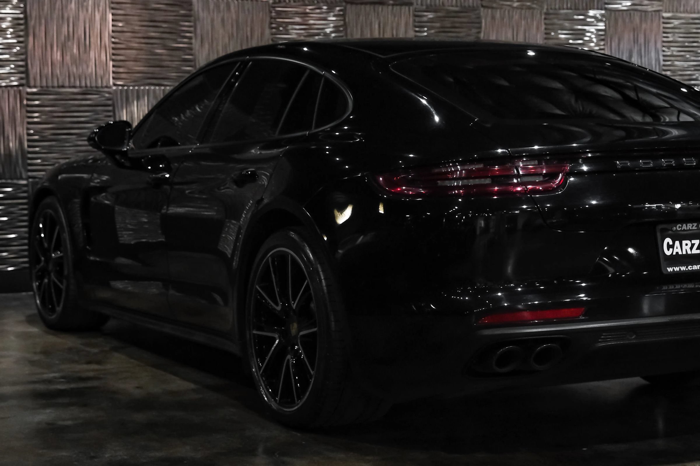 Used 2019 Porsche Panamera 4 AWD/4WD image 13