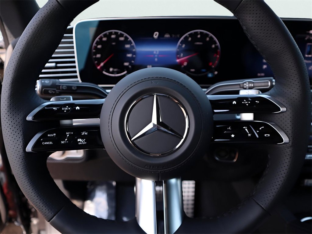 New 2026 Mercedes-Benz GLS 580 4MATIC image 37