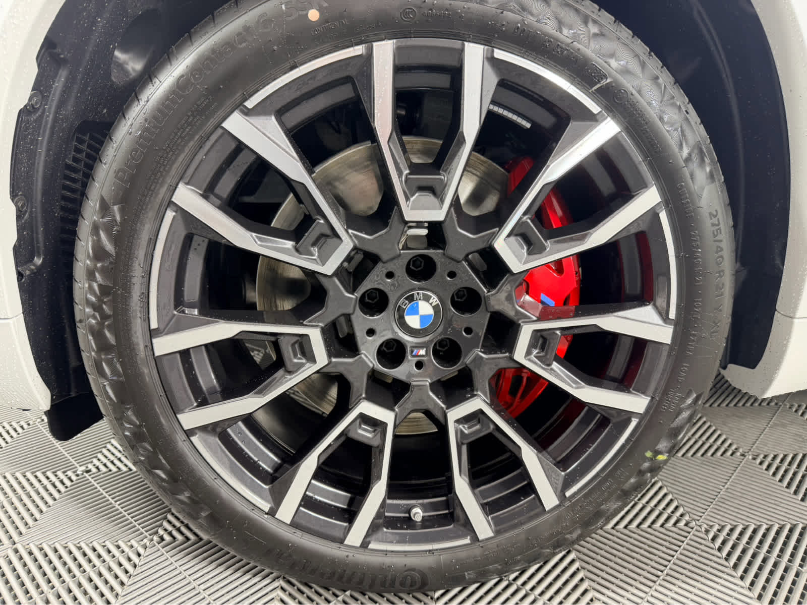 New 2026 BMW X5 xDrive50e w/ M Sport Package AWD/4WD image 10