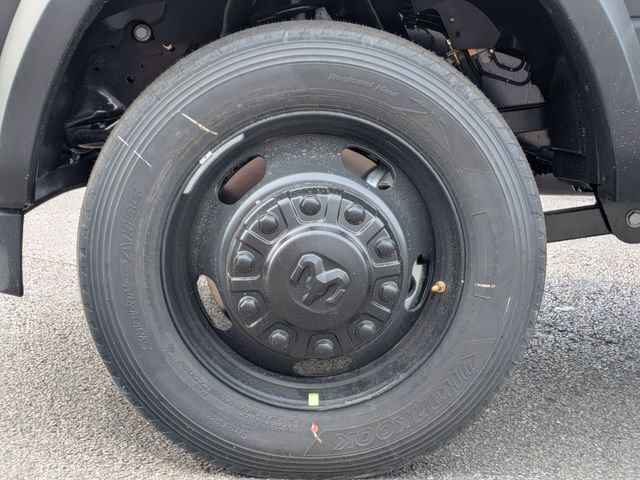 New 2026 RAM 5500 Tradesman AWD/4WD image 13