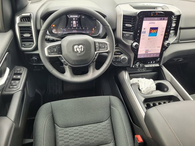New 2026 RAM 1500 Big Horn AWD/4WD image 8