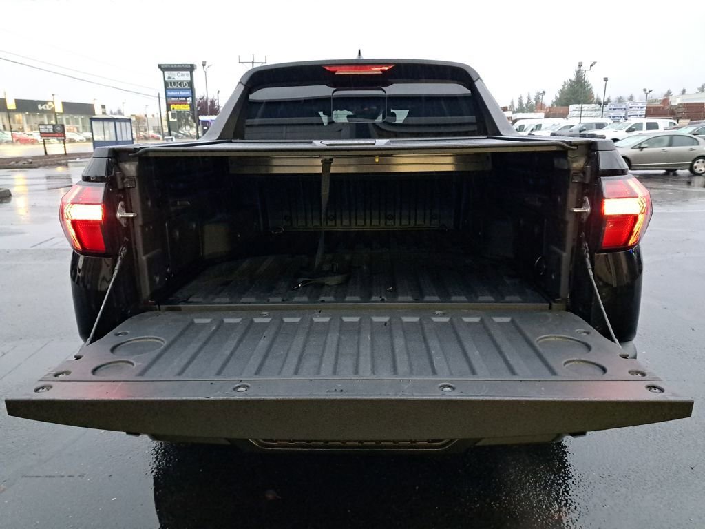 Used 2024 Hyundai Santa Cruz Night image 29