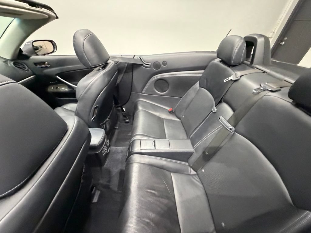 Used 2012 Lexus IS 350C w/ Luxury Pkg RWD image 27