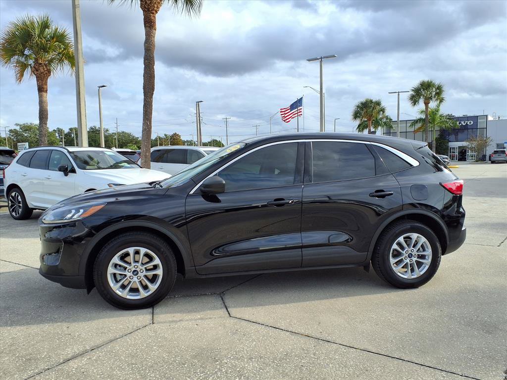 Used 2022 Ford Escape SE image 4
