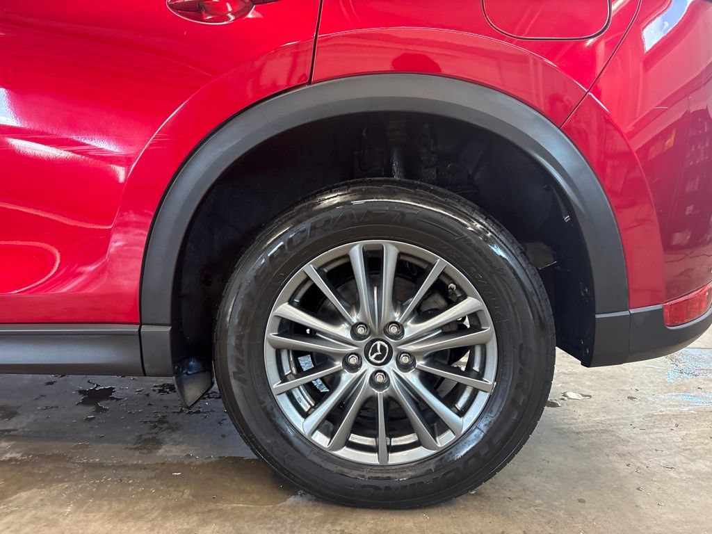 Used 2017 MAZDA CX-5 Touring w/ Preferred Equipment Package AWD/4WD image 28