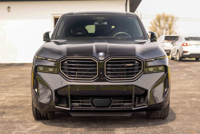 Used 2023 BMW XM image 13