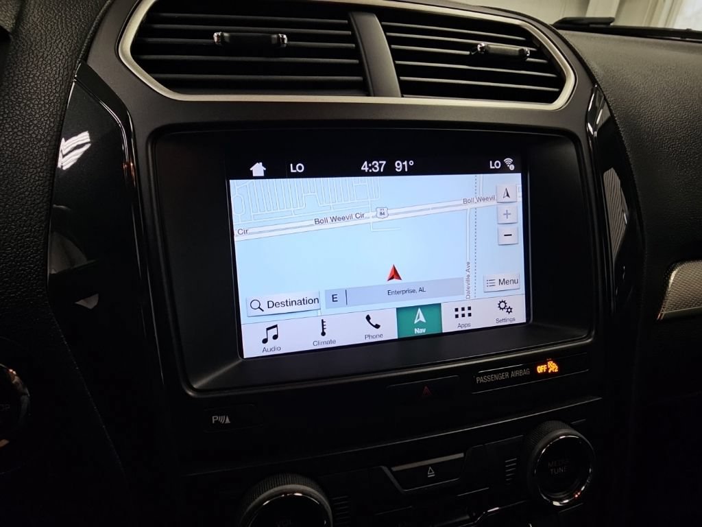 Used 2018 Ford Explorer XLT w/ Equipment Group 202A FWD image 19