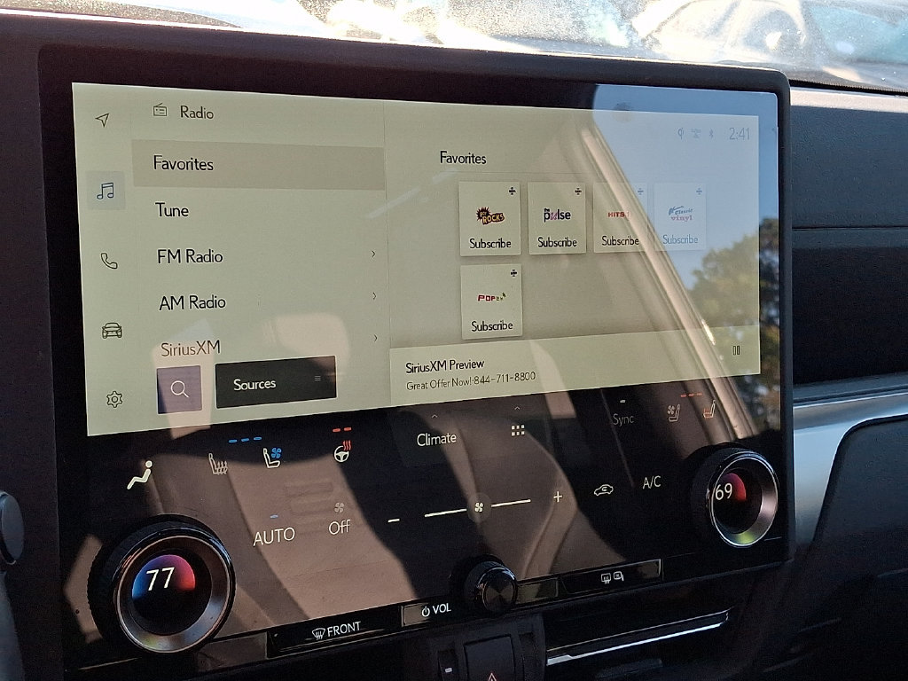 Used 2024 Lexus GX 550 AWD/4WD image 18