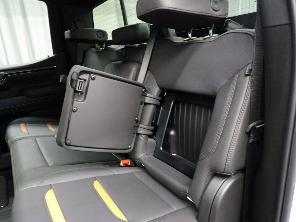 Used 2025 GMC Sierra 1500 AT4 w/ Technology Package image 53