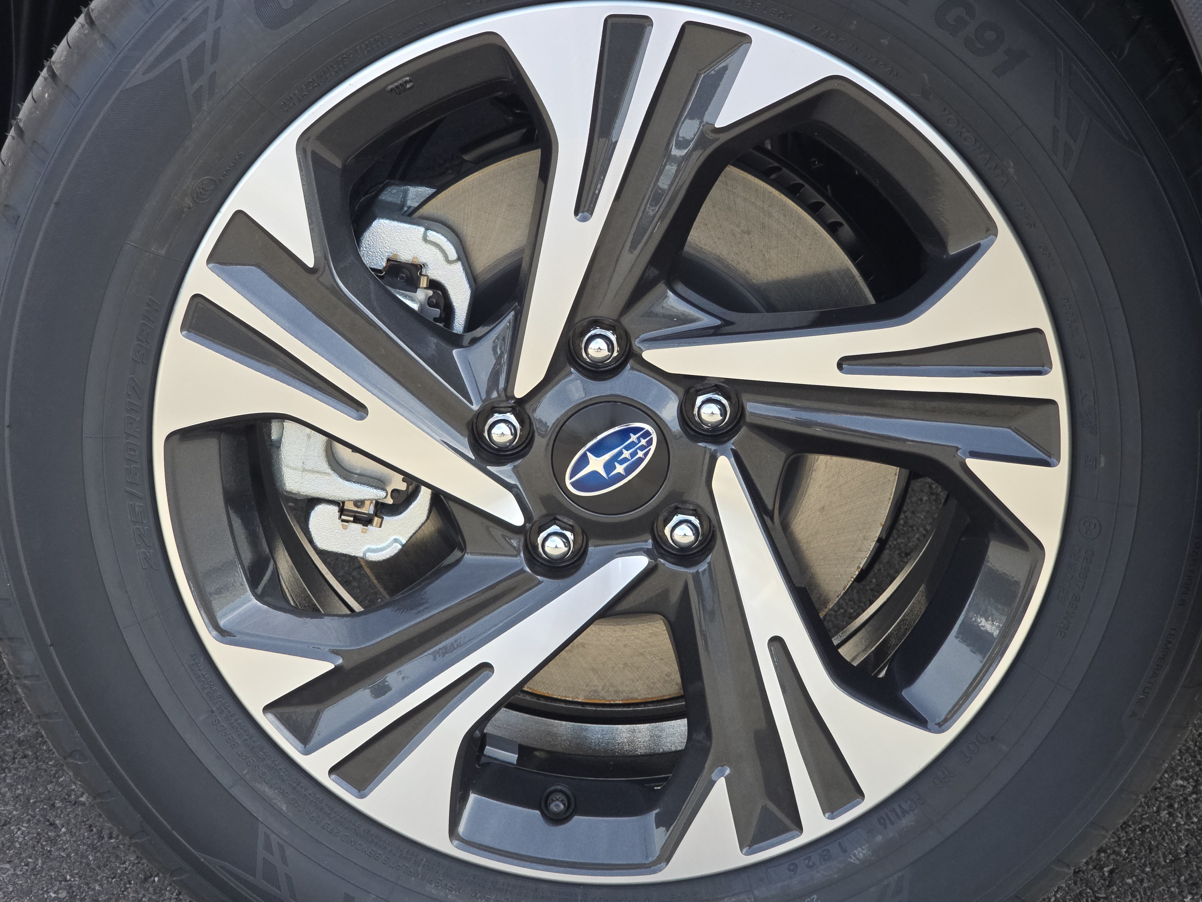 New 2026 Subaru Crosstrek 2.5i Premium AWD/4WD image 14