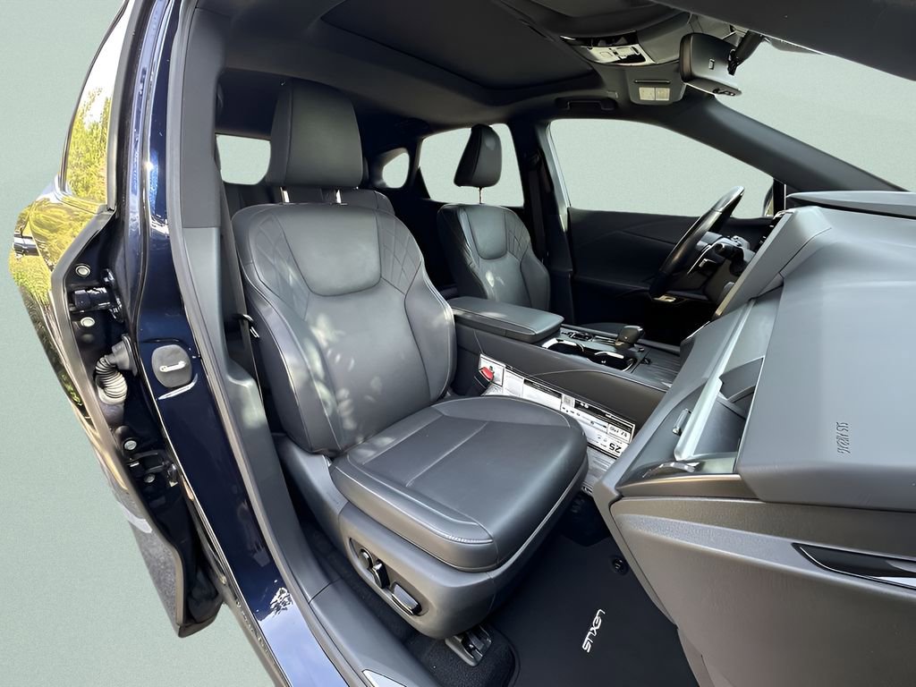 Used 2023 Lexus RX 350 Premium w/ Cold Area Package image 29