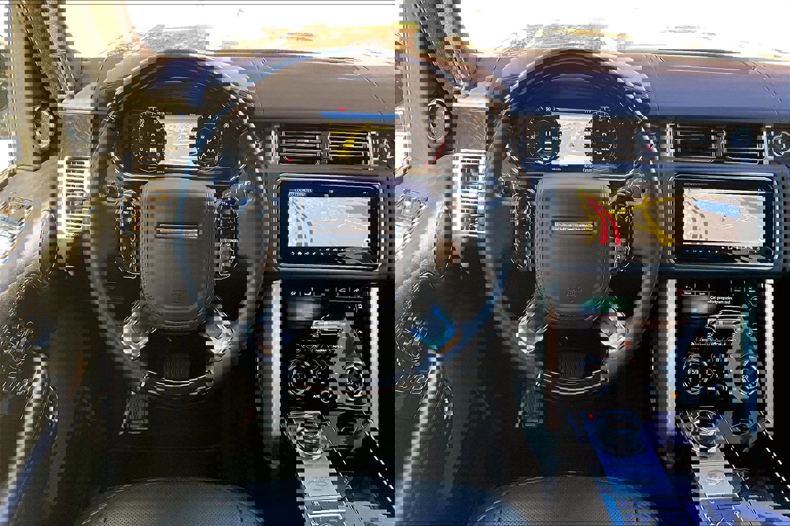 Used 2020 Land Rover Range Rover HSE image 4