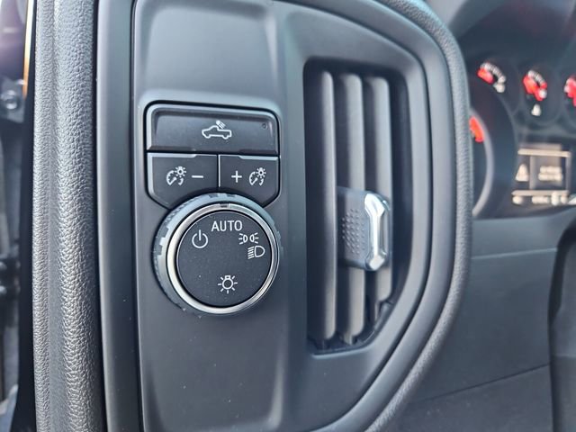 Used 2022 Chevrolet Silverado 1500 Custom image 29