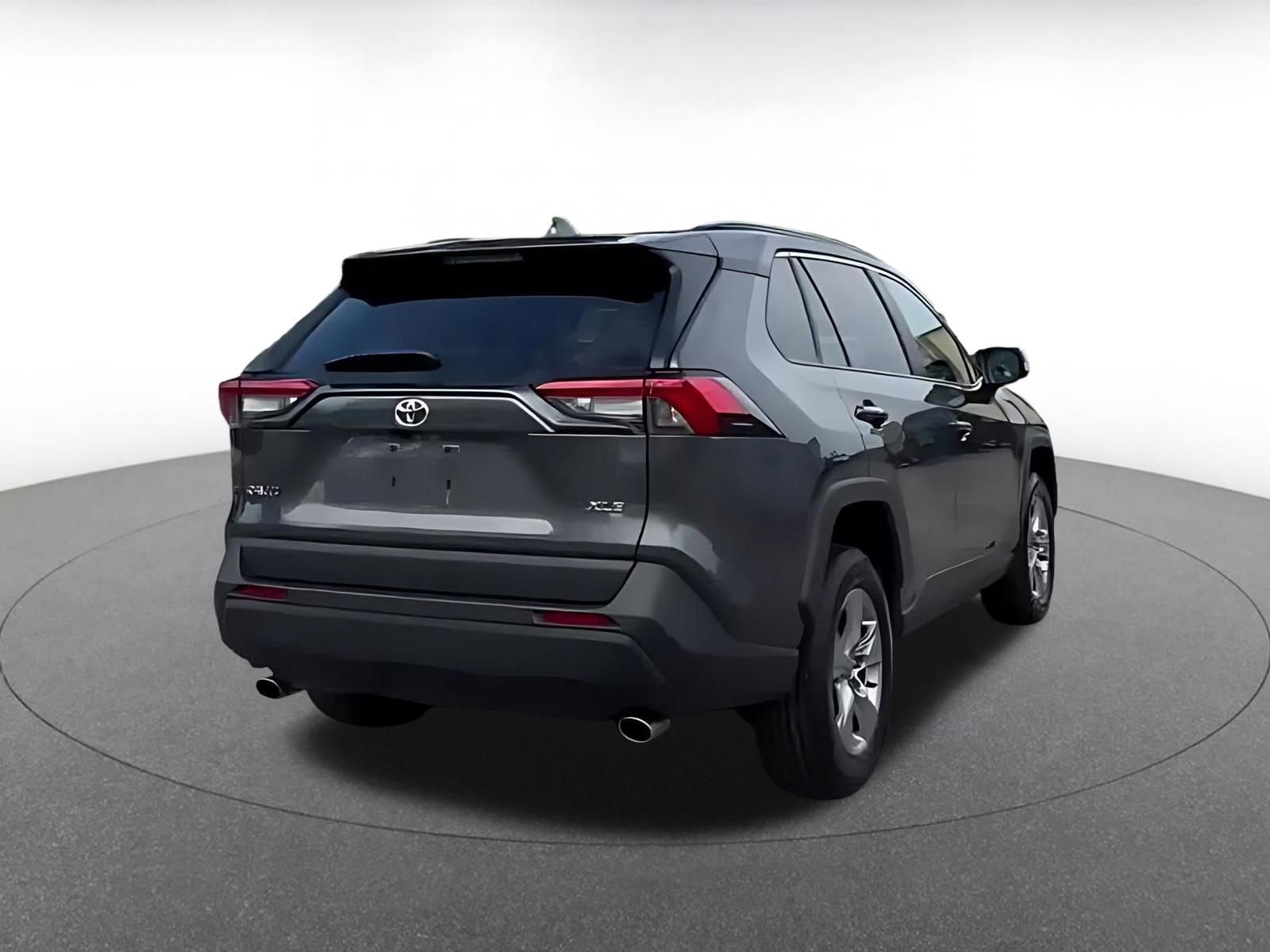Used 2025 Toyota RAV4 XLE w/ Weather Package FWD image 15